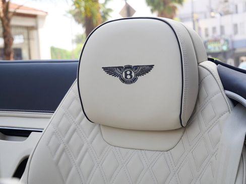 Used 2024 Bentley Continental GT Azure AWD/4WD image 17