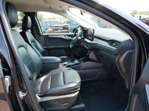 Used 2024 Ford Escape Platinum AWD/4WD image 13