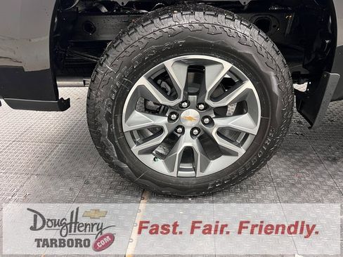 New 2025 Chevrolet Silverado 1500 LT w/ Z71 Off-Road Package image 18