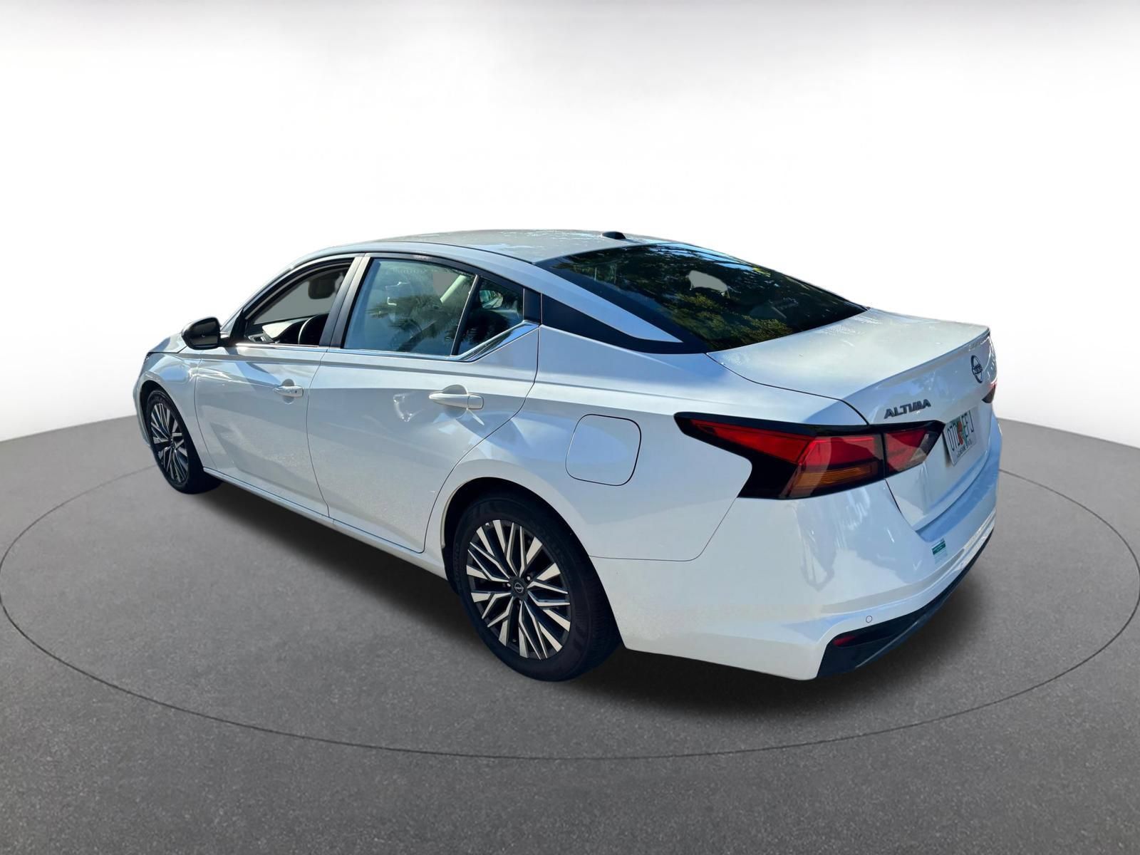 Used 2026 Nissan Altima 2.5 SV FWD image 7
