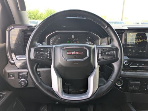 Certified 2024 GMC Sierra 1500 Elevation w/ Elevation Premium Package AWD/4WD image 17