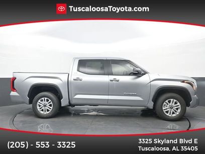 New 2026 Toyota Tundra SR5 w/ SR5 Premium Package