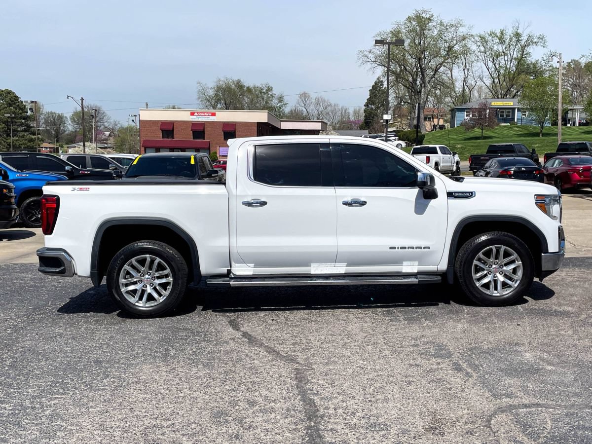 Used 2019 GMC Sierra 1500 SLT w/ SLT Premium Plus Package AWD/4WD image 4