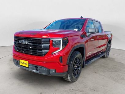 Used 2024 GMC Sierra 1500 Elevation w/ LPO, Elevation Black Package