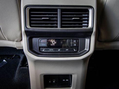 New 2026 Volkswagen Atlas SEL AWD/4WD image 31