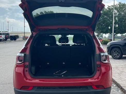 Certified 2023 Jeep Compass Limited w/ Elite Group AWD/4WD image 25