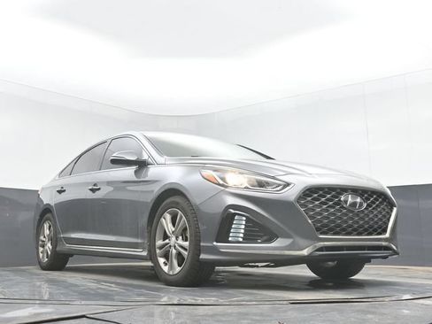 Used 2018 Hyundai Sonata Sport w/ Tech Package 05 FWD image 31