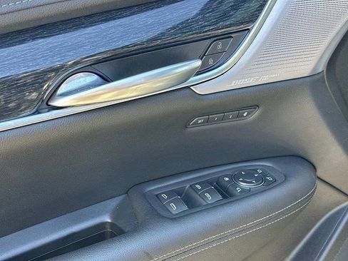 Certified 2023 Cadillac XT5 Premium Luxury AWD/4WD image 15