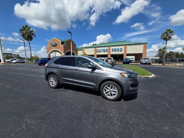 Certified 2024 Ford Edge SEL AWD/4WD image 2