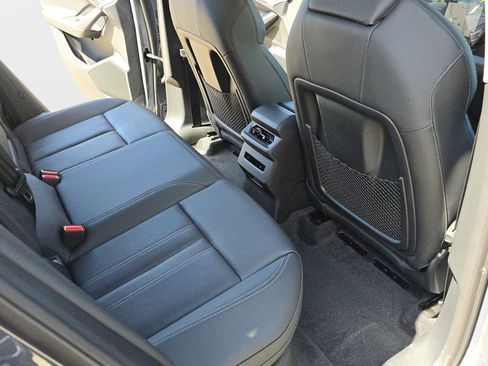 Used 2025 Audi Q6 e-tron Premium Plus w/ Premium Plus image 11