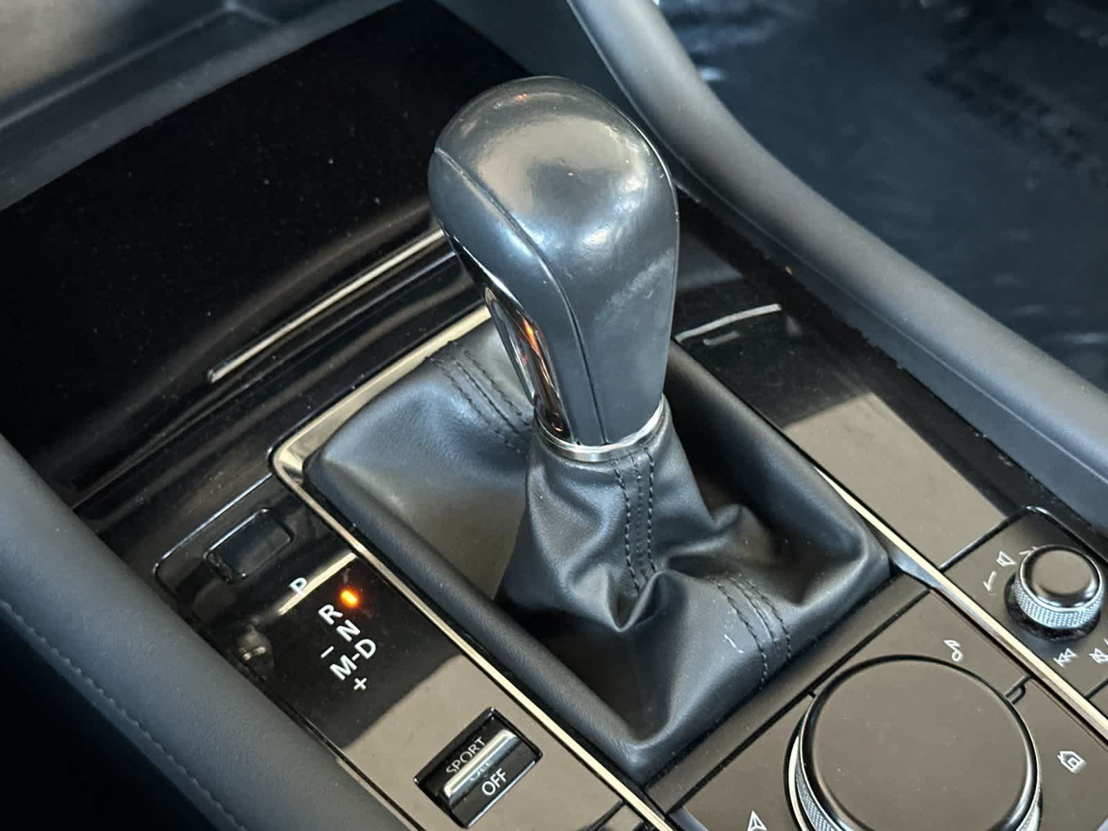 Used 2019 MAZDA MAZDA3 Sedan w/ Preferred Package FWD image 21
