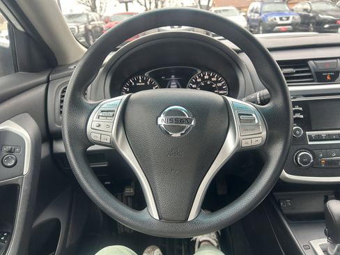Used 2018 Nissan Altima 2.5 S image 19