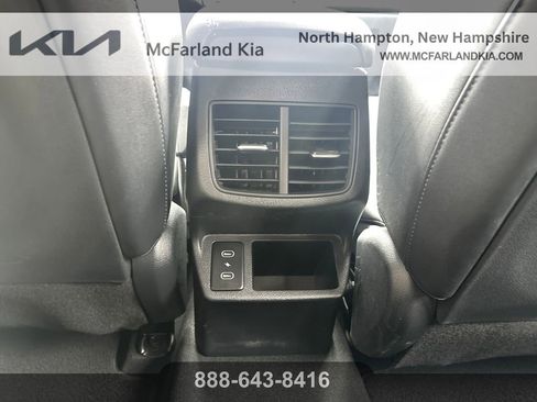 Used 2024 Kia Seltos S AWD/4WD image 19