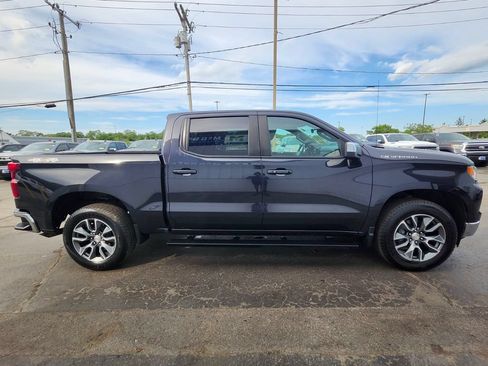 Used 2024 Chevrolet Silverado 1500 LT AWD/4WD image 6