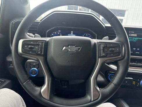 Used 2025 Chevrolet Silverado 1500 RST RWD image 16
