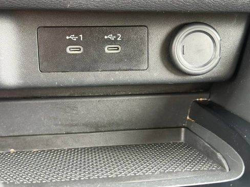 Used 2025 Nissan Rogue SV AWD/4WD image 21