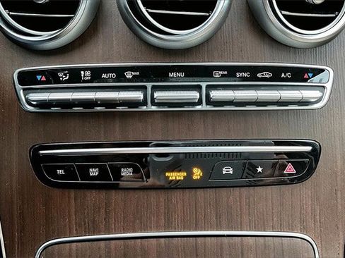 Certified 2022 Mercedes-Benz GLC 300 300 image 18