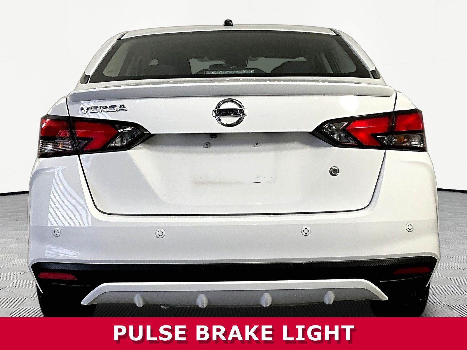 Used 2023 Nissan Versa S w/ Trunk Package FWD image 5