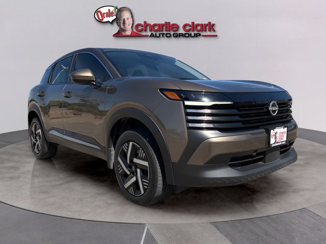 Certified 2025 Nissan Kicks SV FWD image 7
