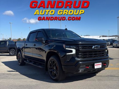 Used 2023 Chevrolet Silverado 1500 RST w/ Redline Edition AWD/4WD image 1