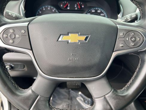 Certified 2023 Chevrolet Traverse LT image 15