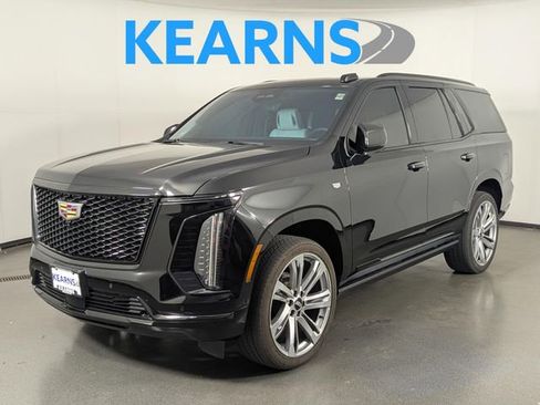 Used 2025 Cadillac Escalade Sport Platinum w/ LPO, Floor Liner Package AWD/4WD image 1