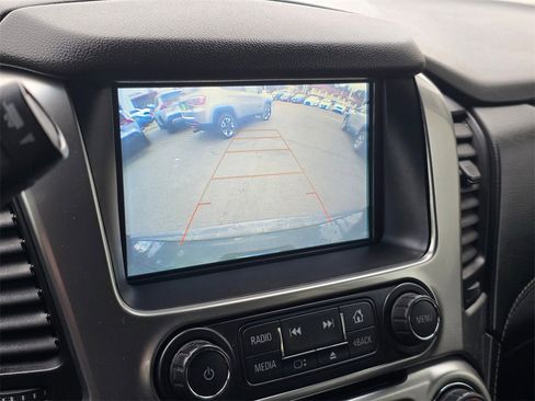 Used 2018 Chevrolet Tahoe LT w/ Luxury Package image 34