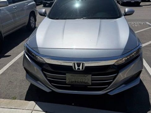 Used 2022 Honda Accord LX image 9