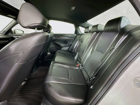 Used 2024 Honda Accord Sport image 17