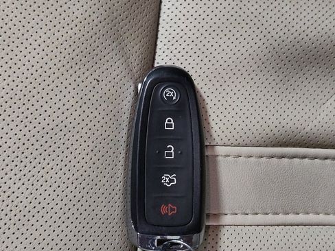 Used 2016 Lincoln MKS AWD w/ Equipment Group 201A image 32