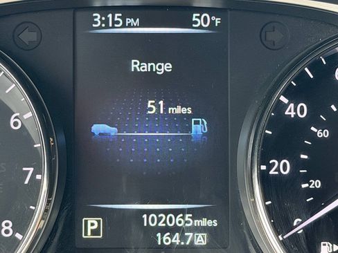 Used 2016 Nissan Rogue SV FWD image 19