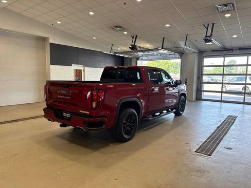 Used 2023 GMC Sierra 1500 Elevation w/ Preferred Package AWD/4WD image 7
