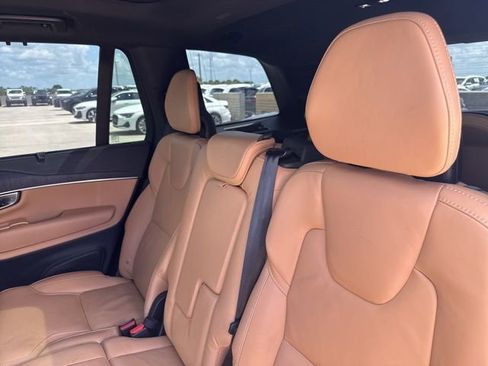 Used 2024 Volvo XC90 B6 Ultimate w/ Protection Package AWD/4WD image 14