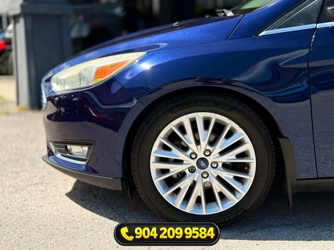 Used 2016 Ford Focus Titanium w/ Exterior Protection Package FWD image 14