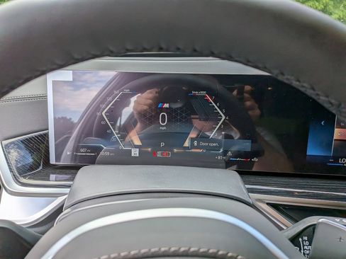 New 2027 BMW X6 xDrive40i w/ Climate Comfort Package AWD/4WD image 11