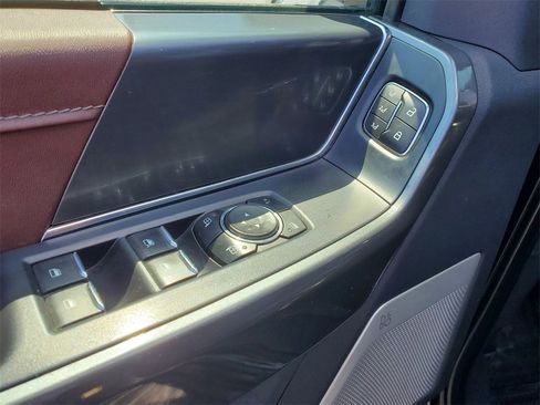 Used 2023 Ford F150 Lariat w/ Equipment Group 502A High image 23