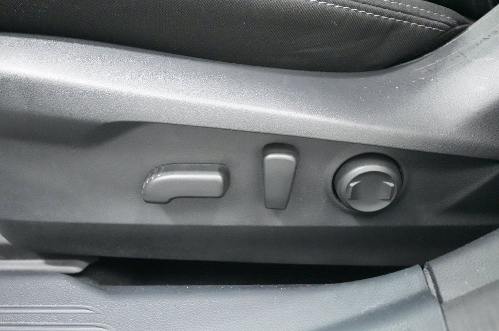Used 2024 Subaru Legacy Premium AWD/4WD image 16