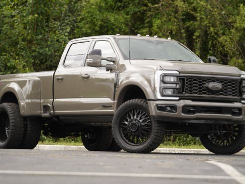 Used 2026 Ford F450 King Ranch w/ Chrome Package AWD/4WD image 2