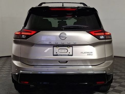 Used 2026 Nissan Rogue Platinum w/ Platinum Premium Package AWD/4WD image 8