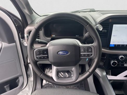 Used 2025 Ford F150 XLT AWD/4WD image 12