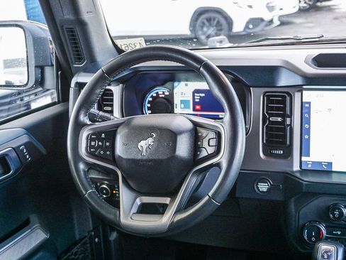 Used 2022 Ford Bronco Outer Banks image 17