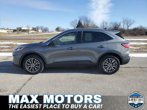 Certified 2022 Ford Escape SE image 10