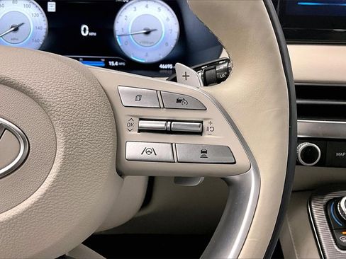 Used 2023 Hyundai Palisade Calligraphy image 21