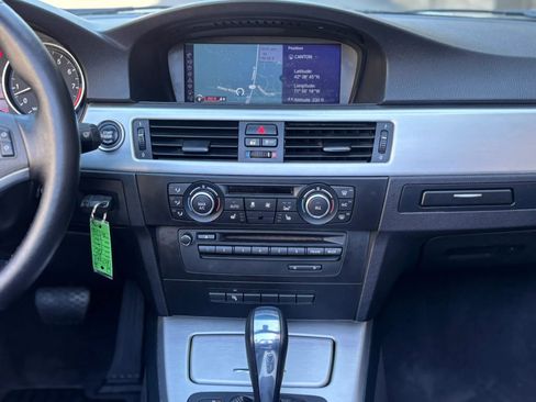 Used 2013 BMW 328i Convertible RWD image 28