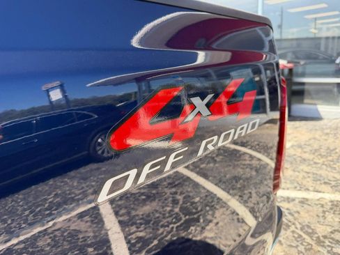 Used 2008 Ford F250 FX4 image 10