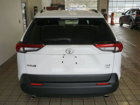 Certified 2025 Toyota RAV4 XLE AWD/4WD image 15