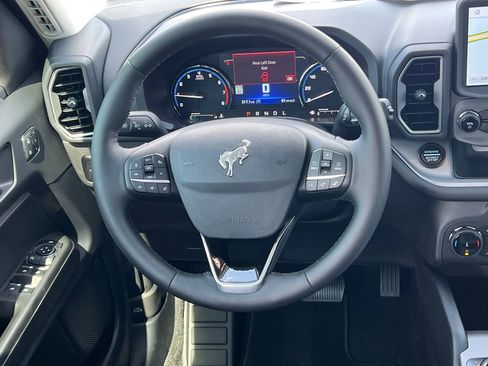 New 2024 Ford Bronco Sport Outer Banks w/ Tech Package AWD/4WD image 19