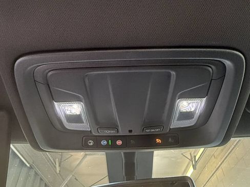 Used 2022 GMC Sierra 2500 AT4 AWD/4WD image 47