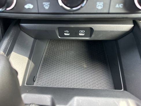 Certified 2025 Honda Accord LX image 26