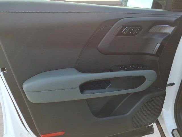 Used 2027 Kia Telluride X-Line SX Prestige AWD/4WD image 17